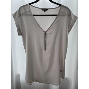 Minimalist Clean Girl Officecore Beige Top Short Sleeve Blouse Size M Workwear
